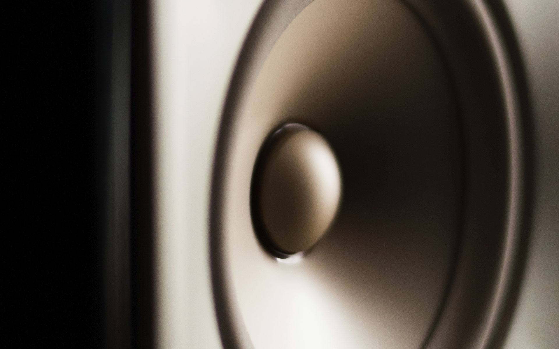 Audio multi-zones